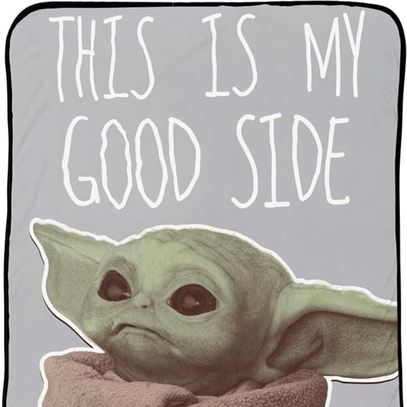 Star Wars The Mandalorian Plush Throw - Picture 3 of 3